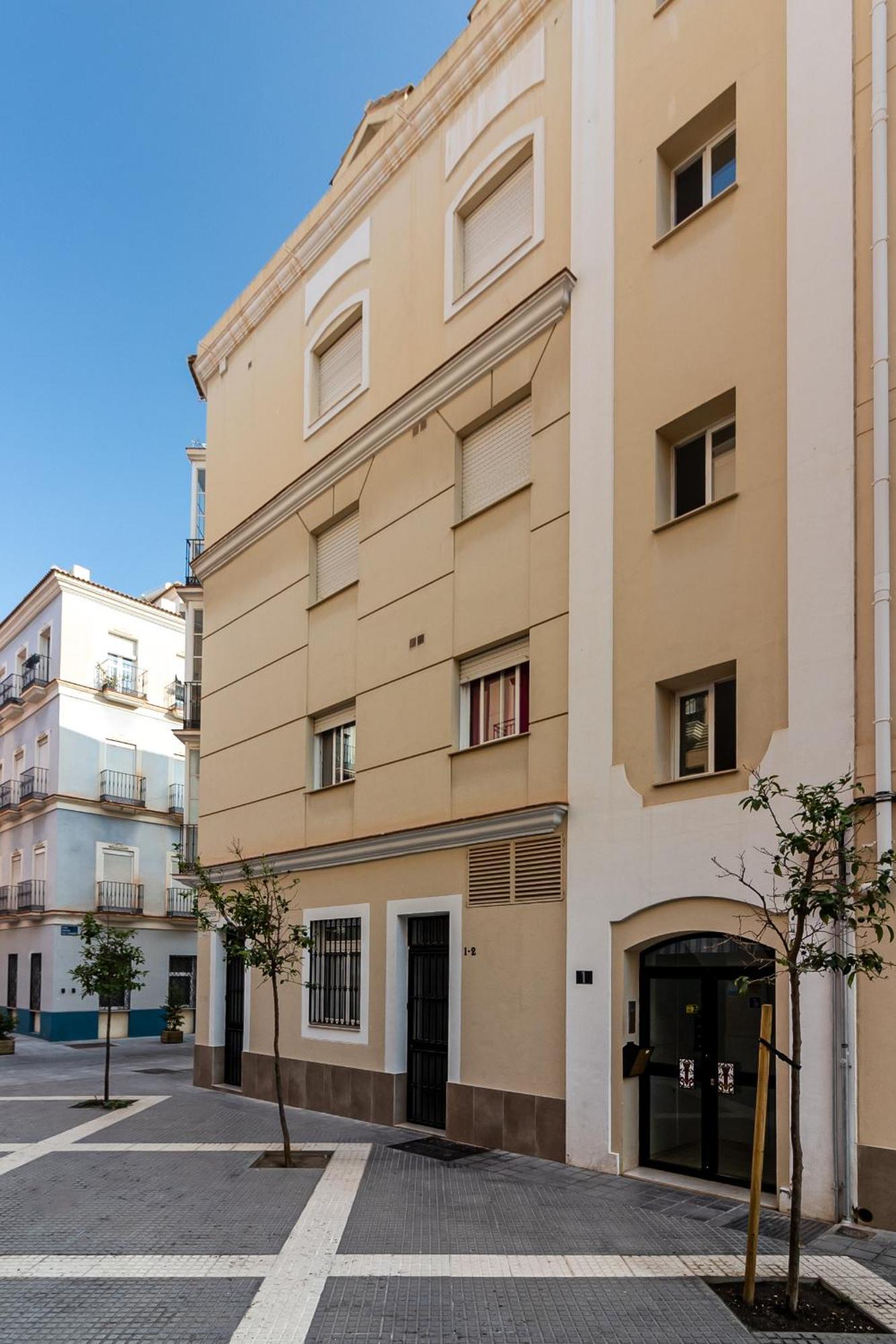 Malaga Center Flat. City Center Train Station Exterior photo